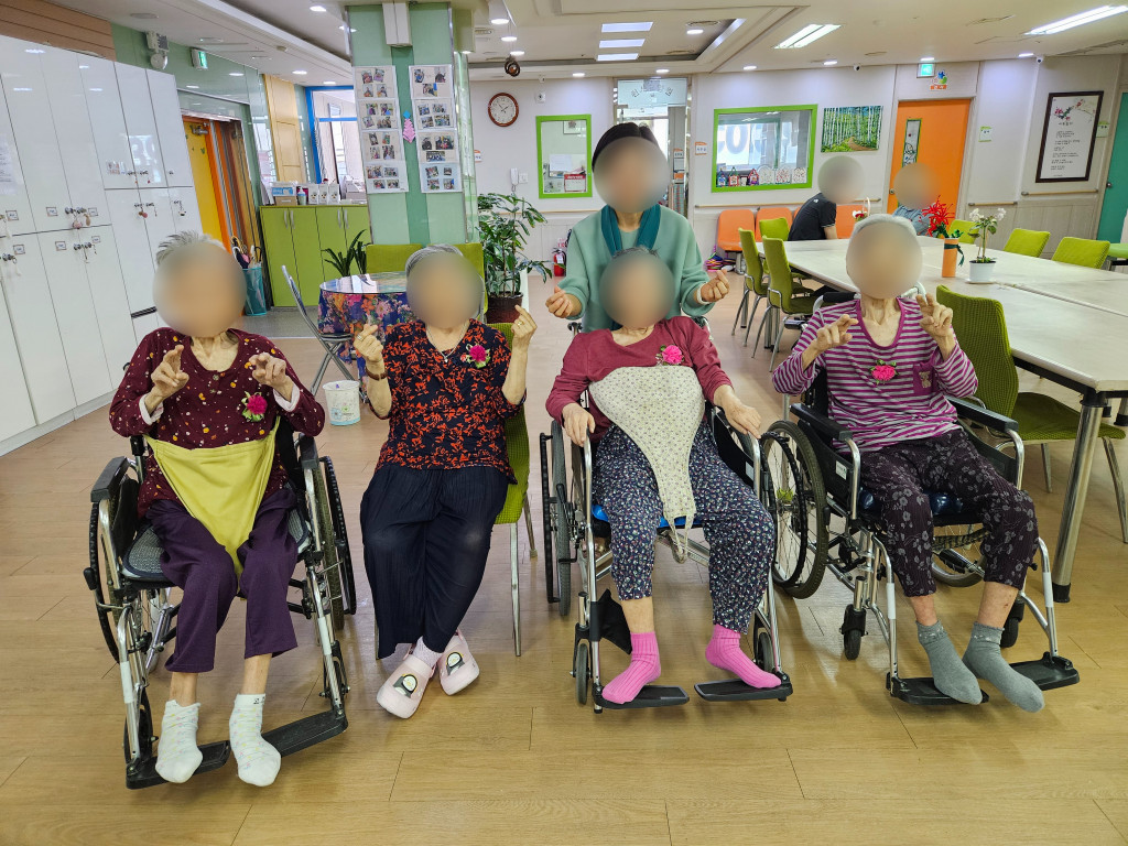 235149625_01pMf8PL_406551428dcdc5da5e8f6dc01f2261b01ebd95d3.jpg 이미지크게보기